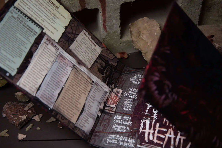 Heart: The City Beneath - GM Screen (EN) - Rowan Rook and Decard - Roleplaying Games