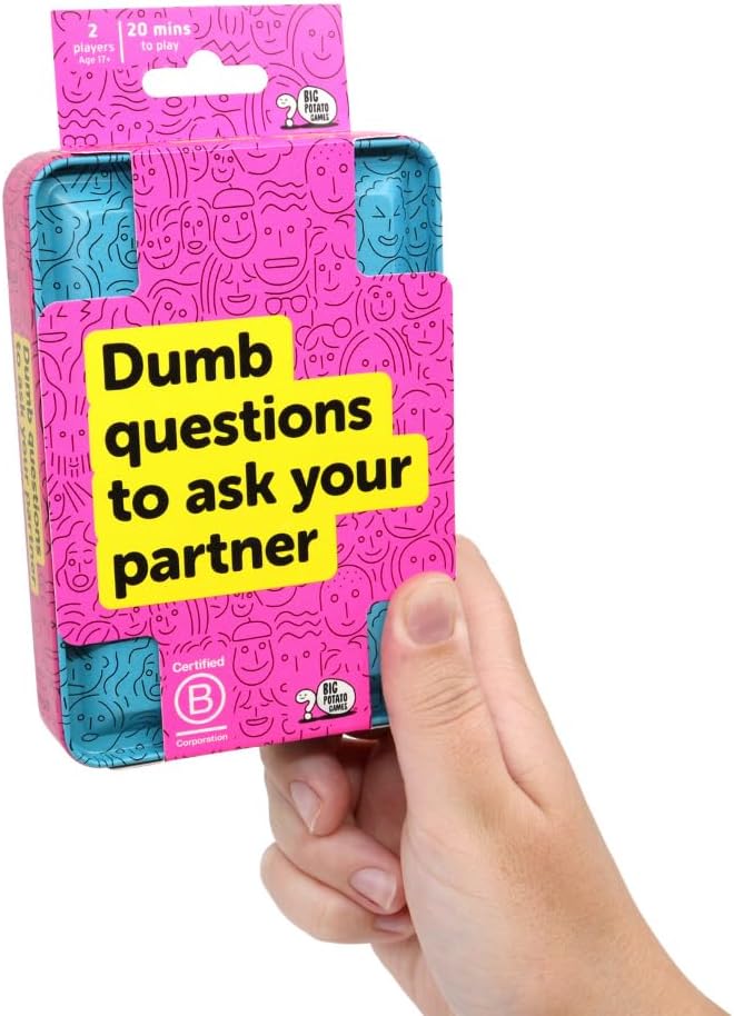 Dumb Questions to Ask Your Partner: Travel Tin (EN)