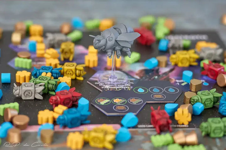 Apiary (EN) - Stonemaier Games - Board Games