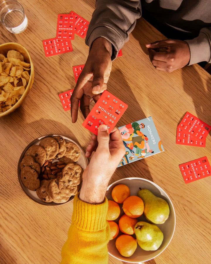Monikers (EN) - CMYK - Board Games