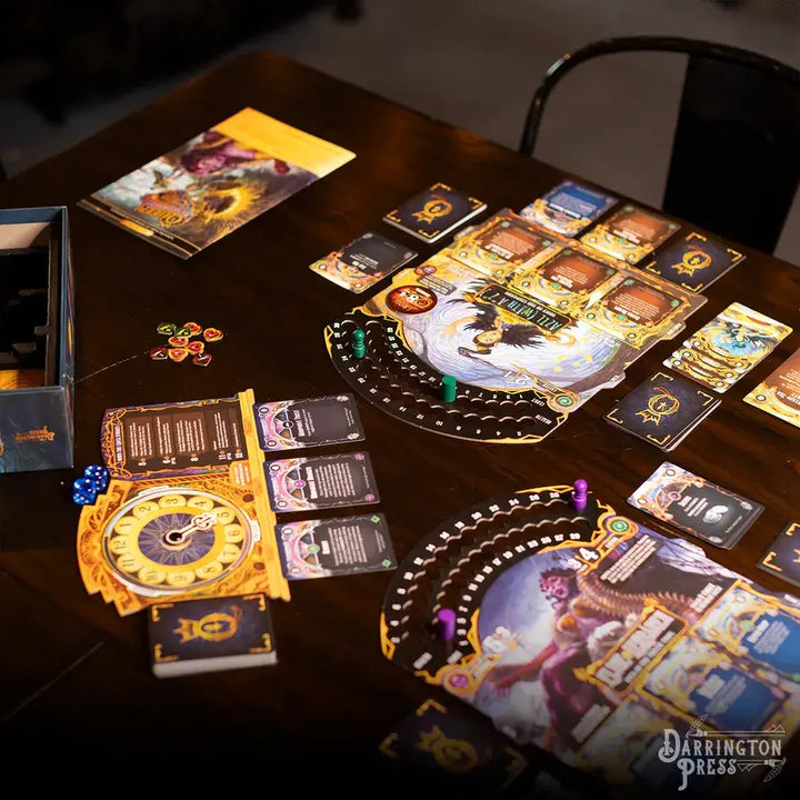 Queen by Midnight: Quarter Past (EN) - Darrington Press - Board Games
