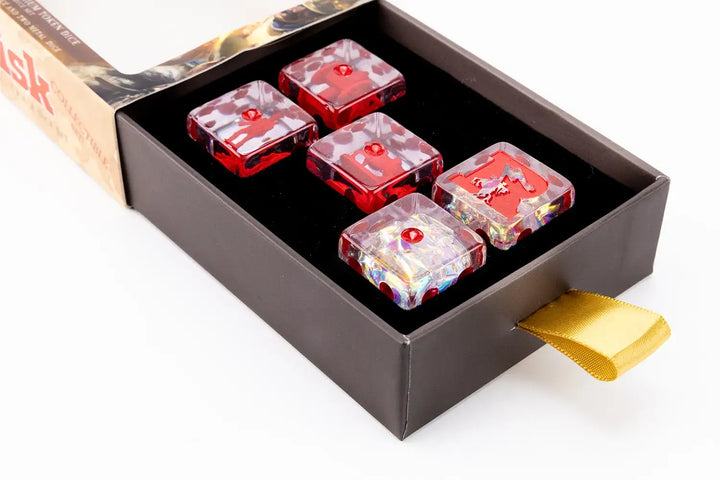 Risk: Oversized Dice Set - Offense and Defense Dice - FanRoll - Accessories